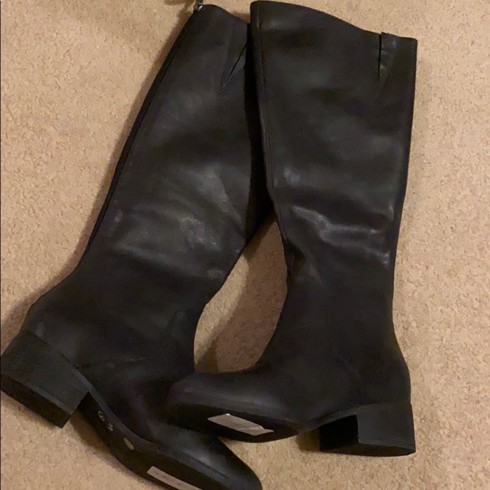 Lucky brand boots